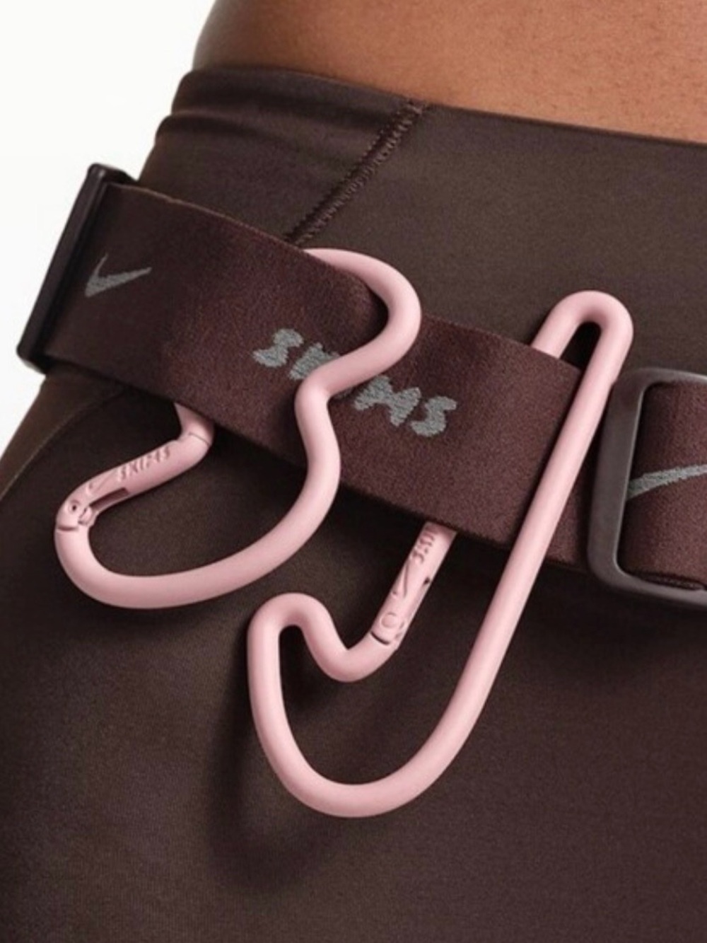 NikeSkims Skims Carabiner Set Himalayan Obsidian pink black NWT